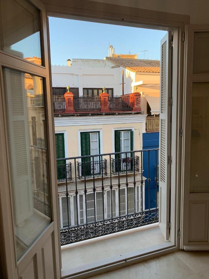 マラガCentrico Casco Historico, Vistas Alcazabaアパートメント エクステリア 写真